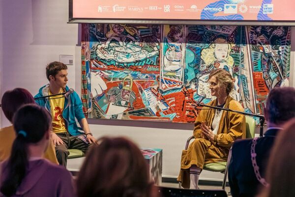 Evan Wemyss in conversation with Kathi Burke. Photo: Amanda Alexander (@lightsensitivephotography) Evan Wemyss in conversation with Kathi Burke. Photo: Amanda Alexander (@lightsensitivephotography)