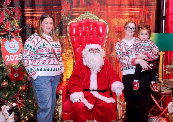 Bausch + Lomb was delighted to welcome employees and their families to the first-ever Santa Experience at the Tower Hotel to mark 45 years in Waterford. Bausch + Lomb was delighted to welcome employees and their families to the first-ever Santa Experience at the Tower Hotel to mark 45 years in Waterford.