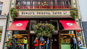 Teenager arrested after incident involving imitation firearm in Cork Teenager arrested after incident involving imitation firearm in Cork