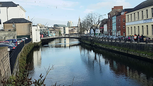 Man who used laundered money to buy juicer, oil extractor machine gets community service order Man who used laundered money to buy juicer, oil extractor machine gets community service order