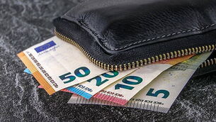 Two fifths of working young adults still live with their parents, study finds Two fifths of working young adults still live with their parents, study finds