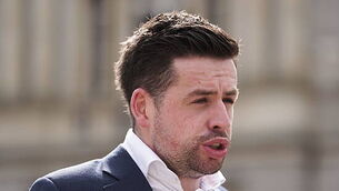 Woman walks 300,000 steps to fundraise after losing mother to heart attack Woman walks 300,000 steps to fundraise after losing mother to heart attack