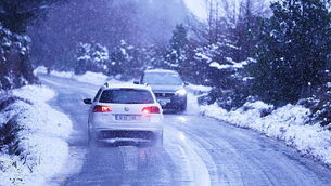 Man with no history of violence strangled fiancée to death in psychotic episode, psychiatrist tells trial Man with no history of violence strangled fiancée to death in psychotic episode, psychiatrist tells trial