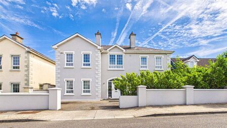 Waterford Property: An exquisite home in an exclusive development Waterford Property: An exquisite home in an exclusive development