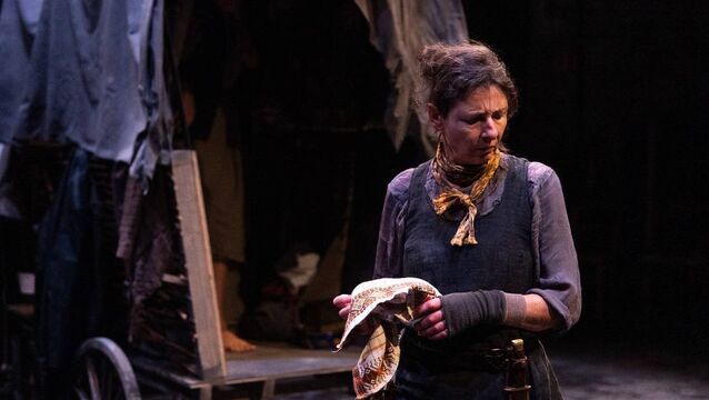 Blue Raincoat brings Brecht classic to Waterford stage Blue Raincoat brings Brecht classic to Waterford stage